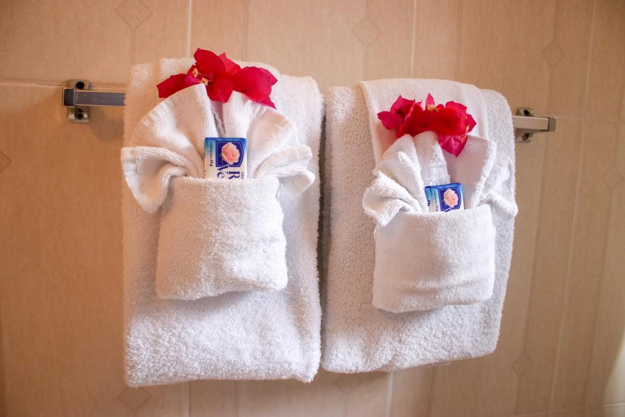 Van Villa Guesthouse Negril Ngoại thất bức ảnh